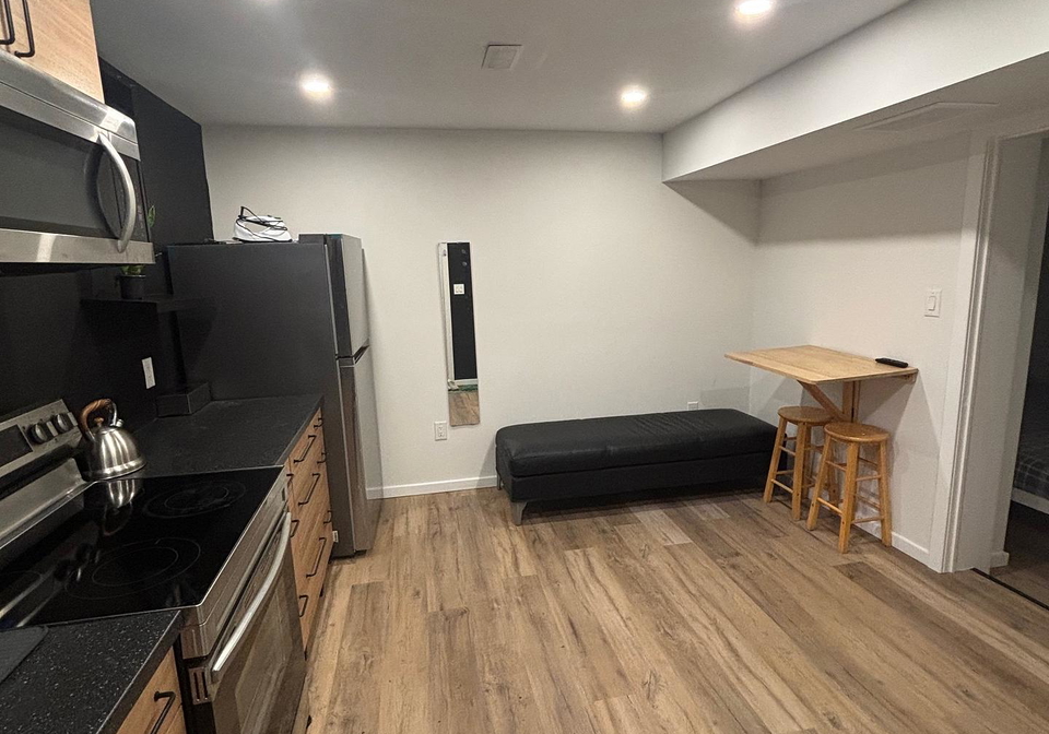202-glenada-court-richmond-hill-ontario-n13524352