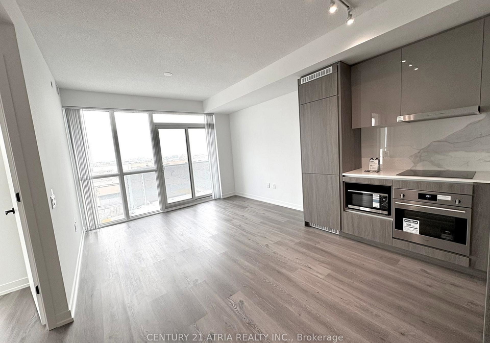 28-interchange-way-vaughan-ontario-n13525606