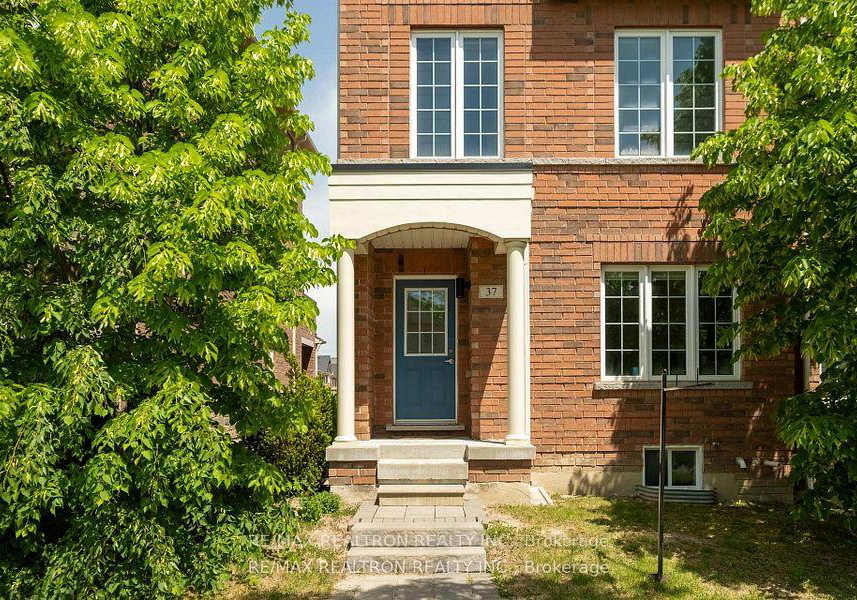 37-torah-gate-vaughan-ontario-n13525612