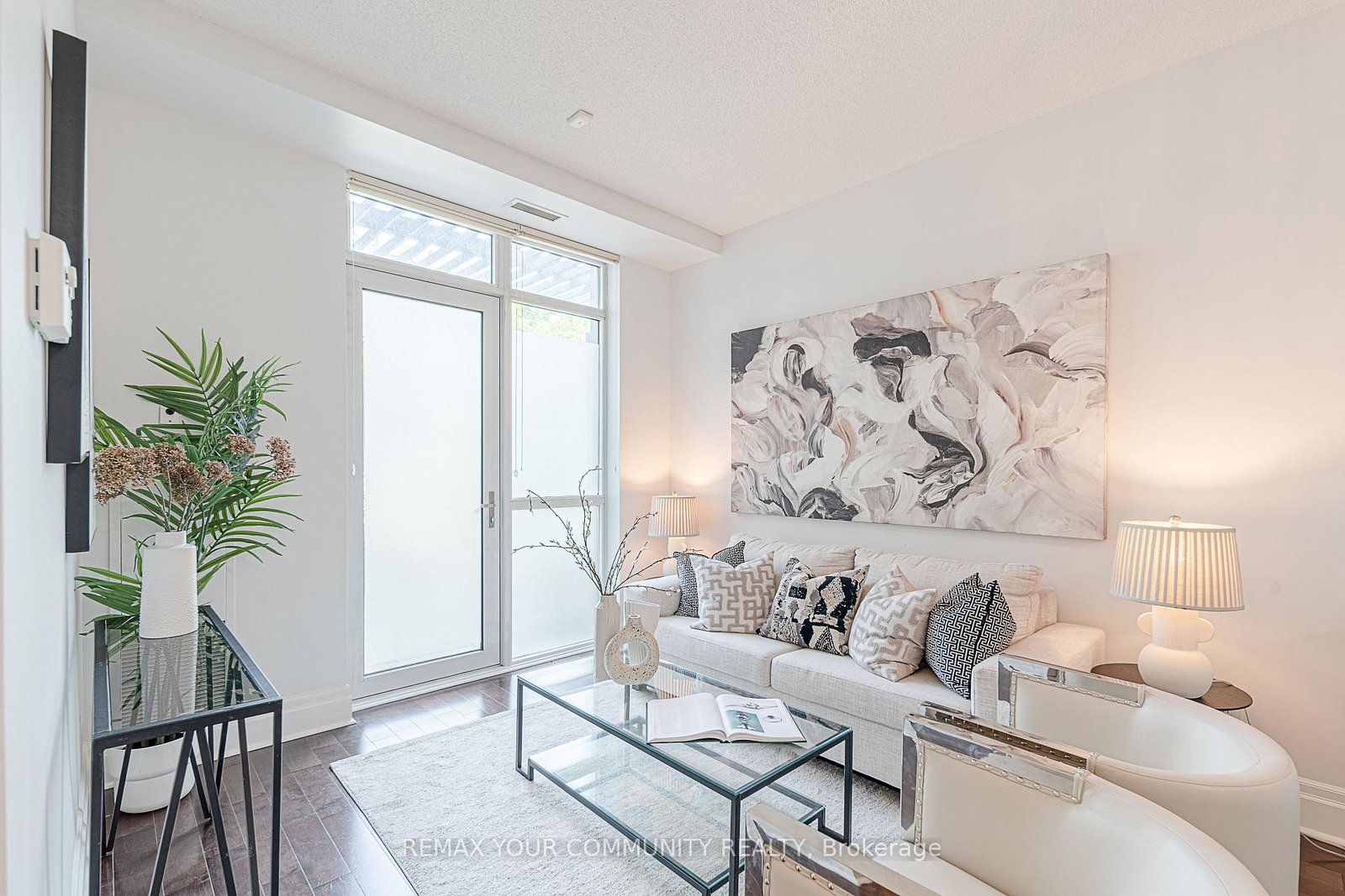 39-upper-duke-crescent-markham-ontario-n13525712