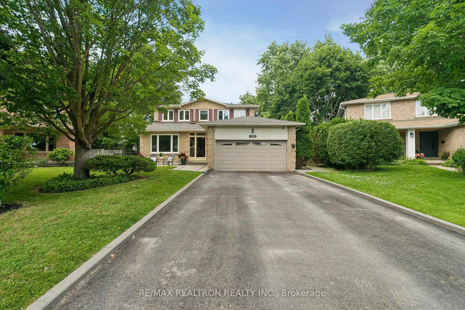 599-brooks-howard-court-newmarket-ontario-n13525758
