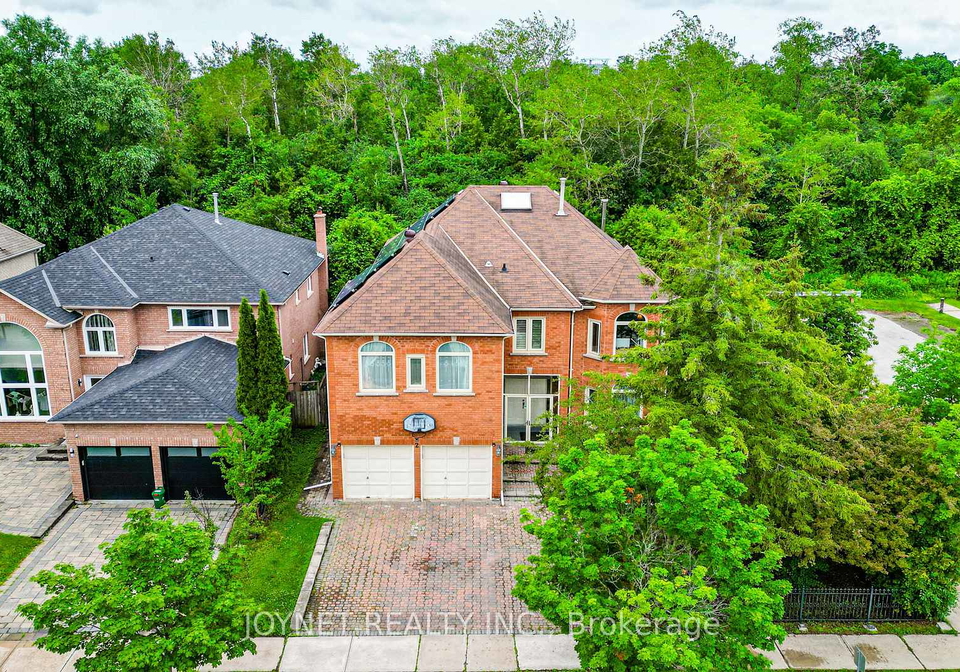 2-woodriver-street-richmond-hill-ontario-n13525990