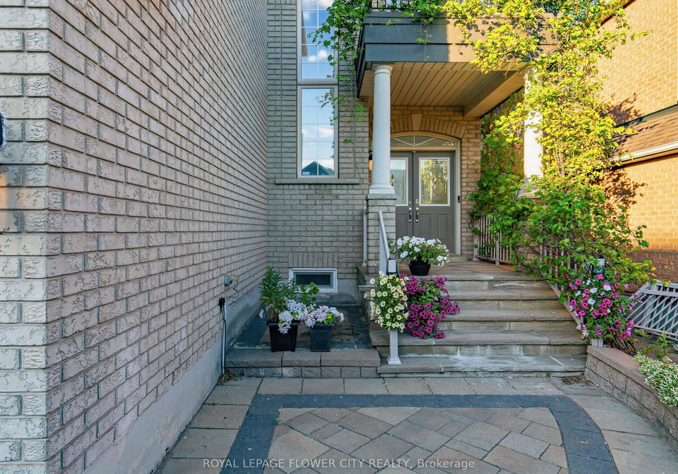 9-arden-valley-street-richmond-hill-ontario-n13526370