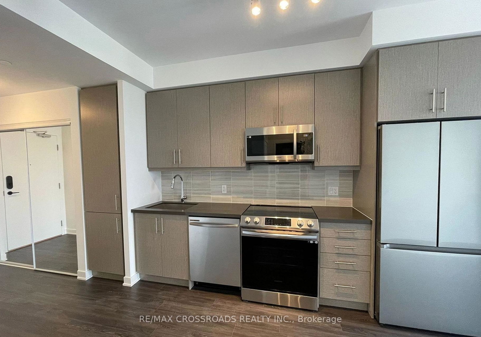 95-oneida-crescent-richmond-hill-ontario-n13526606