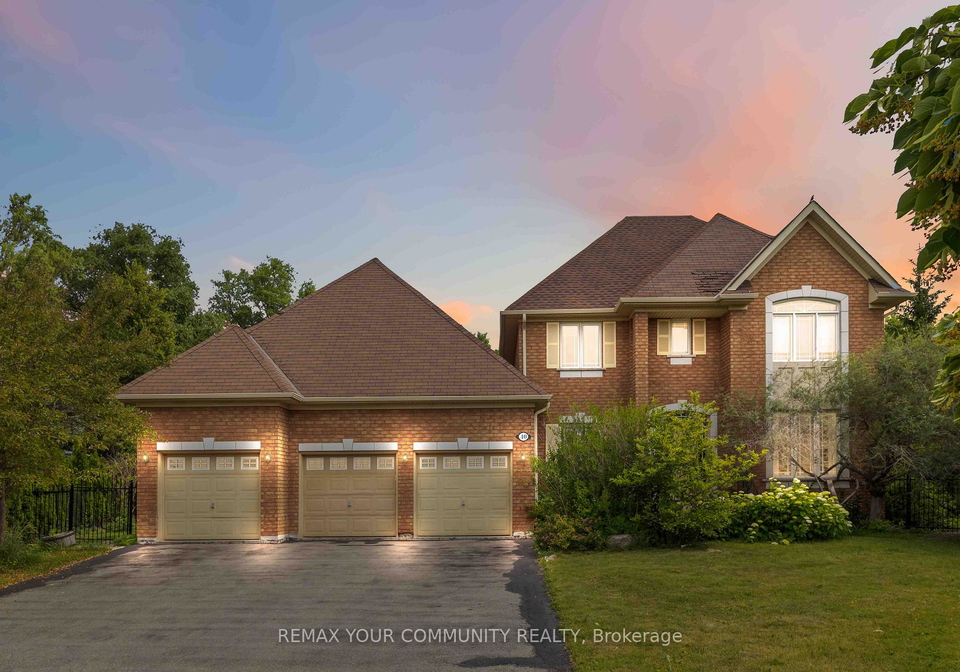 40-hunterwood-chase-vaughan-ontario-n13526616