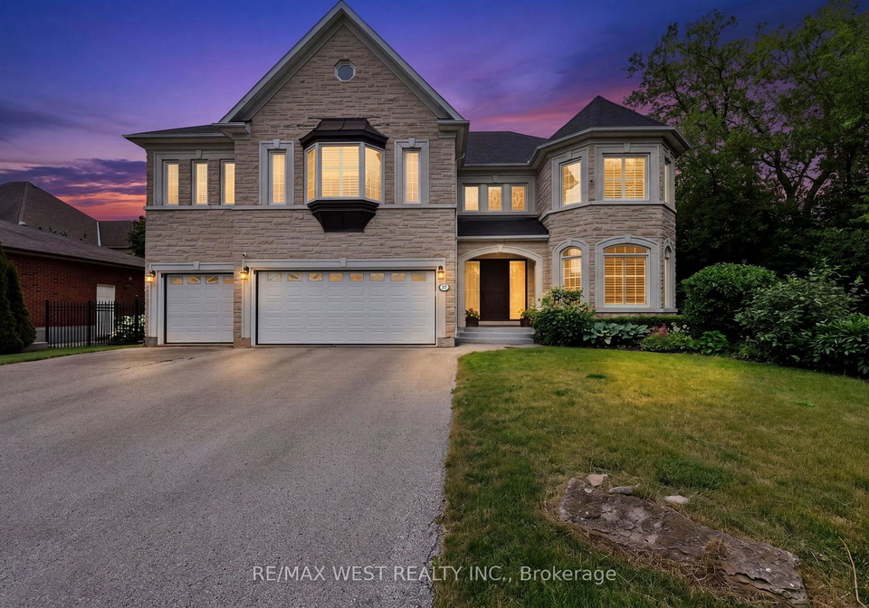 37-maple-grove-avenue-richmond-hill-ontario-n13527218