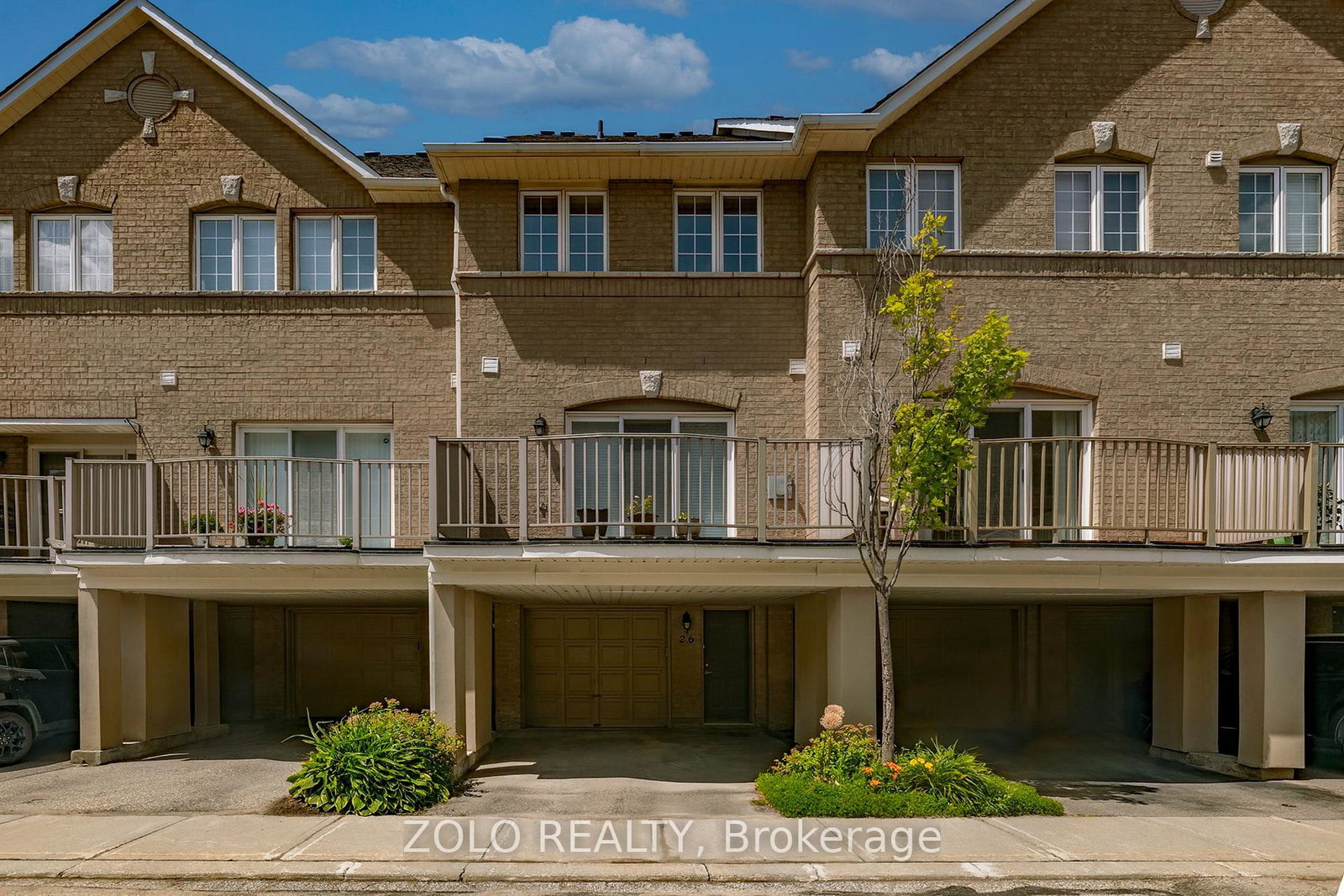 23-observatory-lane-richmond-hill-ontario-n13527384