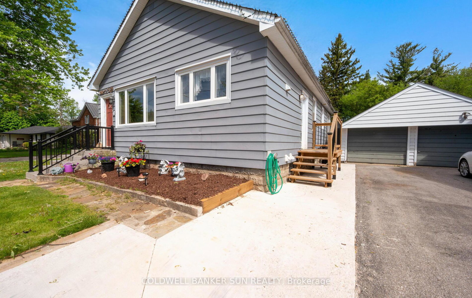 20-maple-lane-new-tecumseth-ontario-n13527596
