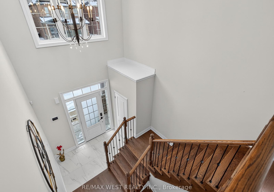 90-watershed-gate-east-gwillimbury-ontario-n13528238