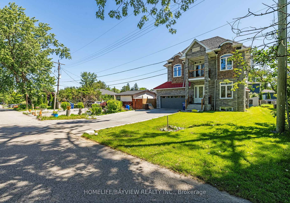 9-albert-street-e-georgina-ontario-n13529110