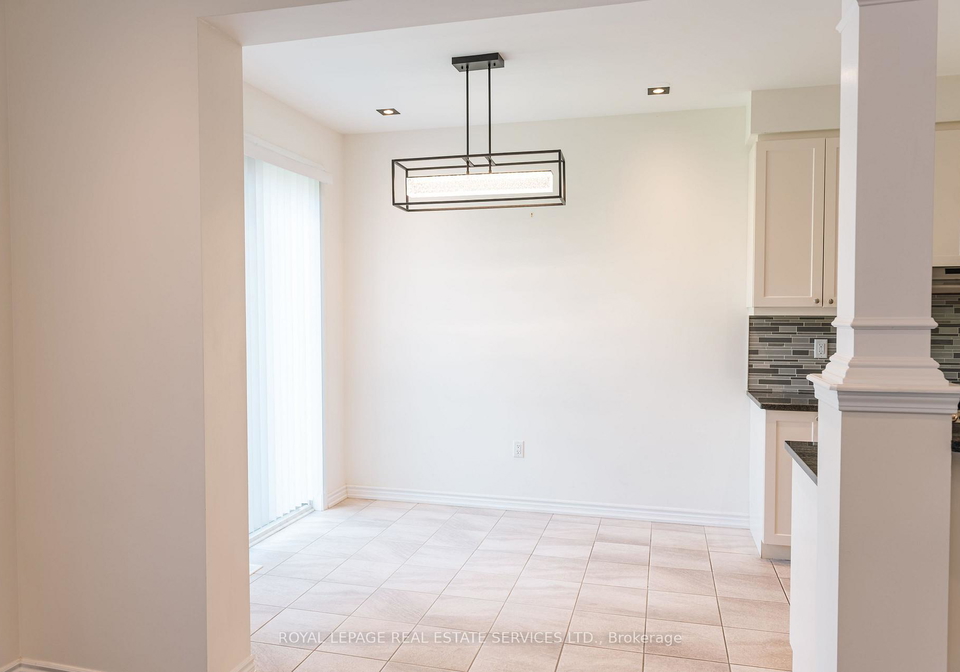 74-faust-ridge-vaughan-ontario-n13529856