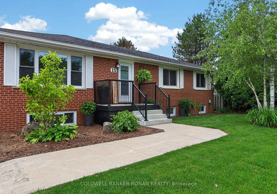 15-essa-road-new-tecumseth-ontario-n13530068