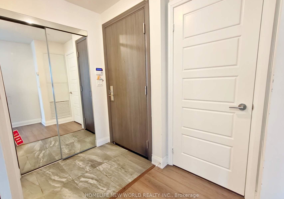 15-water-walk-drive-markham-ontario-n13530128
