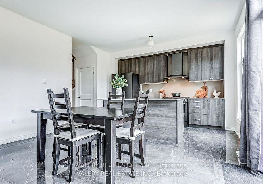 26-sam-battaglia-crescent-georgina-ontario-n13530132