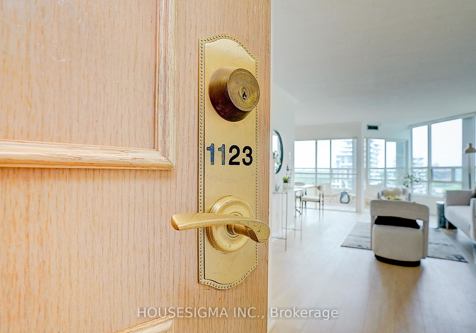 7805-bayview-avenue-n-markham-ontario-n13530186