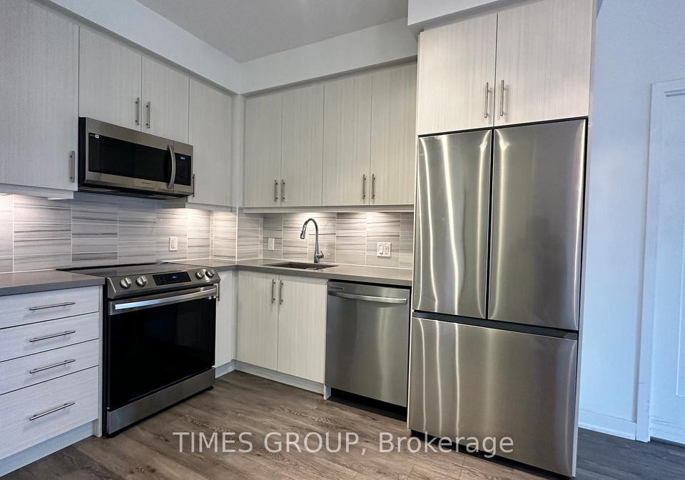 105-oneida-crescent-richmond-hill-ontario-n13530254