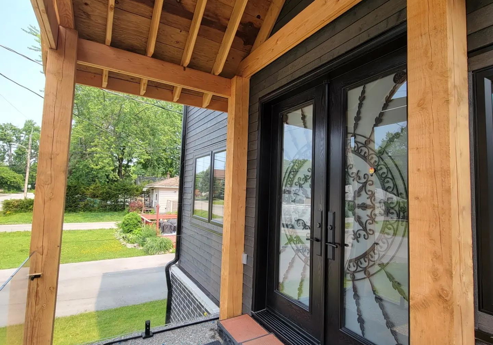 215-bayview-avenue-georgina-ontario-n13530392