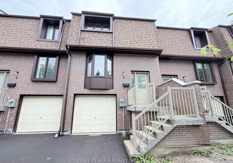 11-plaisance-road-richmond-hill-ontario-n13530444