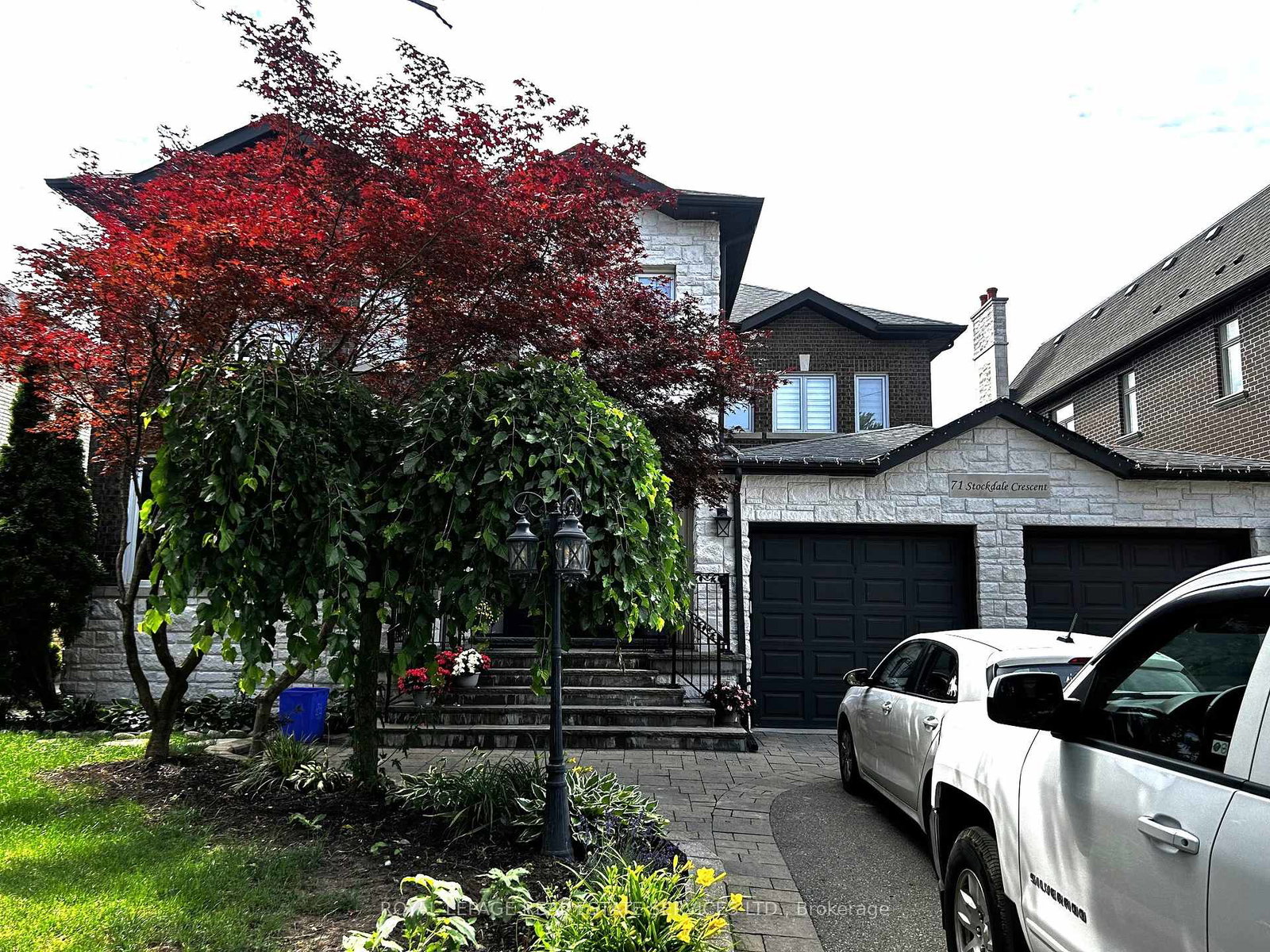 71-stockdale-crescent-richmond-hill-ontario-n13530454