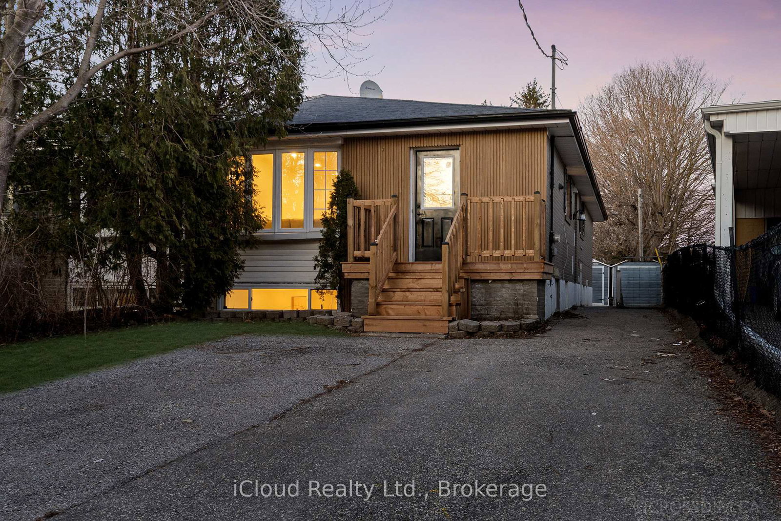 107-bayview-parkway-newmarket-ontario-n13530510
