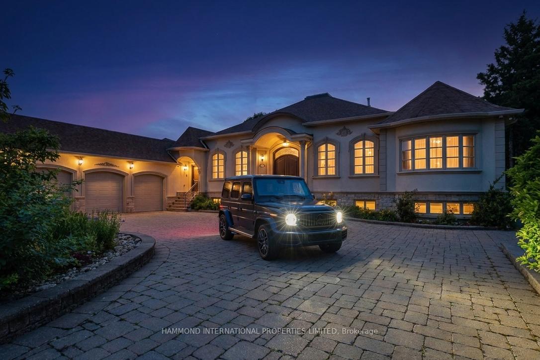 12-denham-drive-richmond-hill-ontario-n13530668