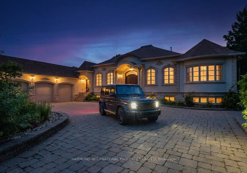 12-denham-drive-richmond-hill-ontario-n13530668