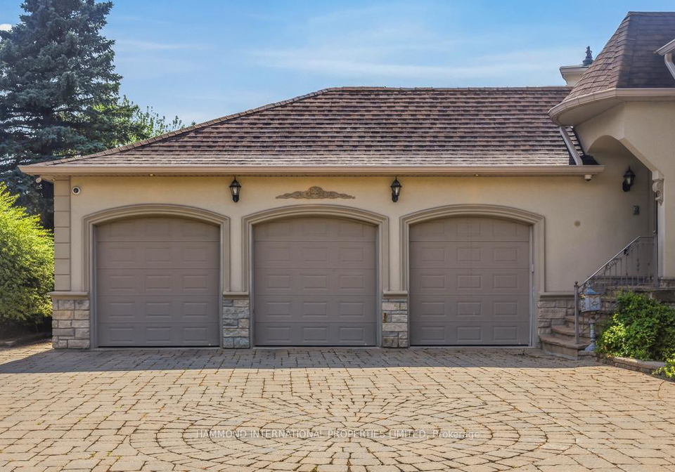 12-denham-drive-richmond-hill-ontario-n13530668