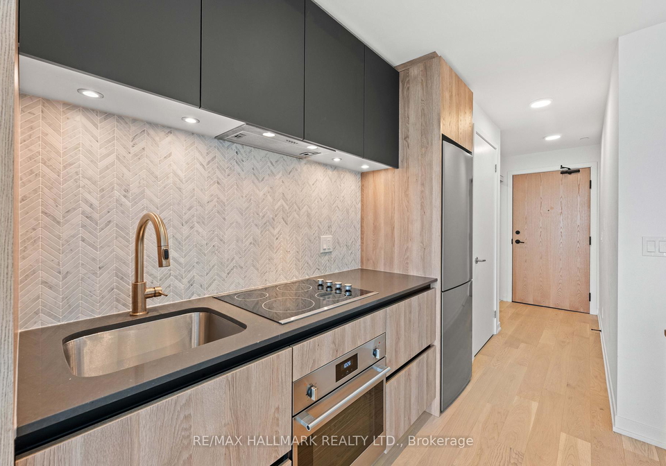 7950-bathurst-street-vaughan-ontario-n13530792
