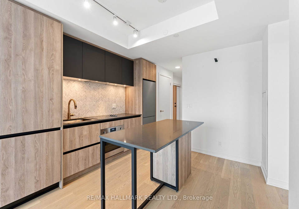 7950-bathurst-street-vaughan-ontario-n13530792