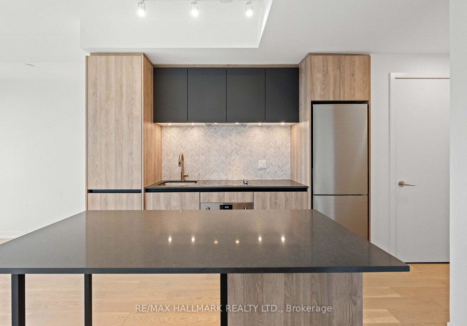 7950-bathurst-street-vaughan-ontario-n13530792