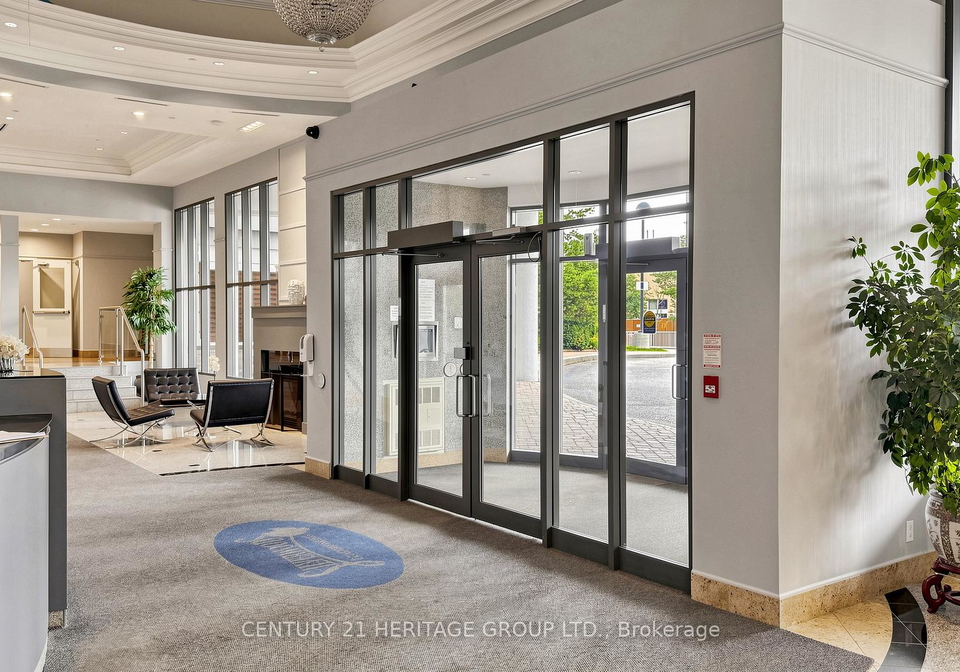11121-yonge-street-richmond-hill-ontario-n13531128