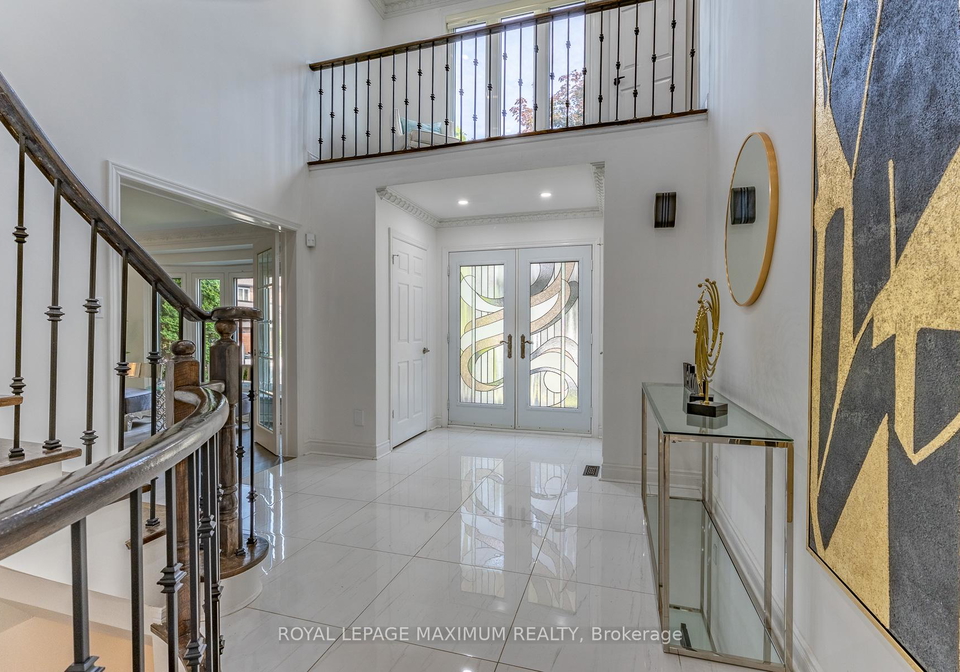 22-a-waltham-crescent-richmond-hill-ontario-n13531248