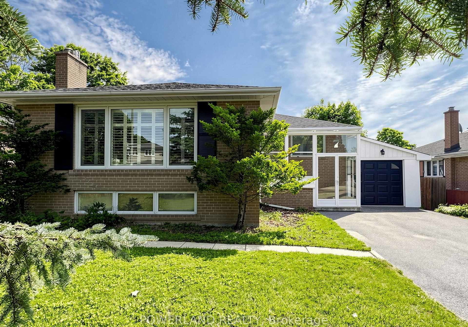 7-laurentide-avenue-aurora-ontario-n13532688