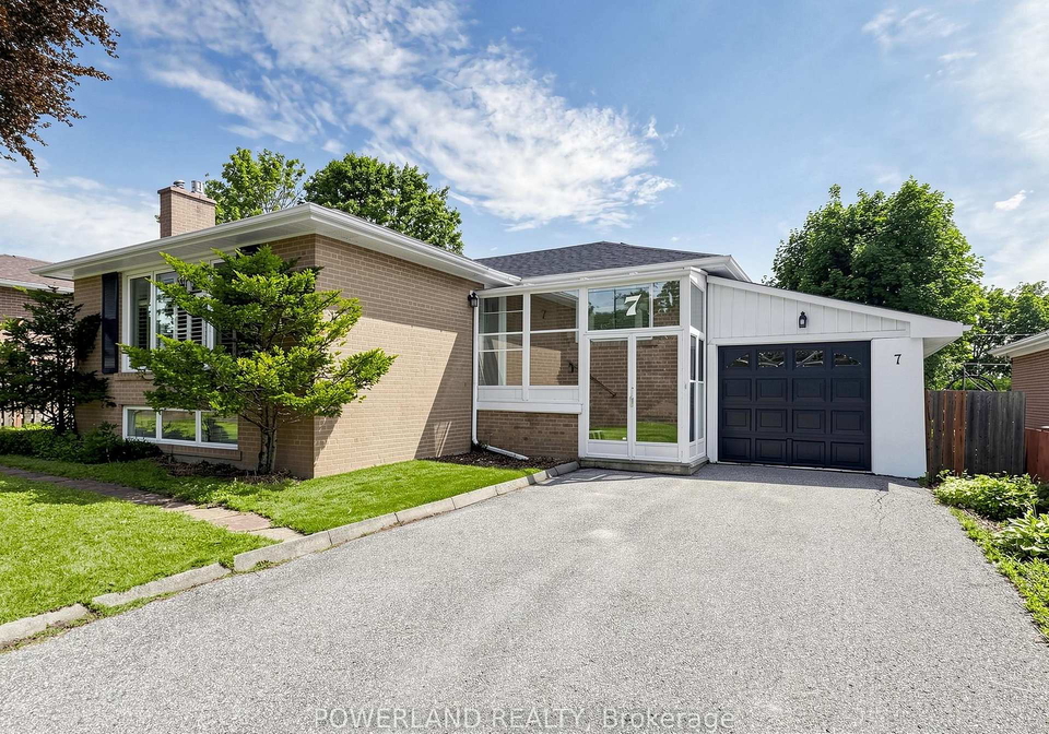 7-laurentide-avenue-aurora-ontario-n13532688