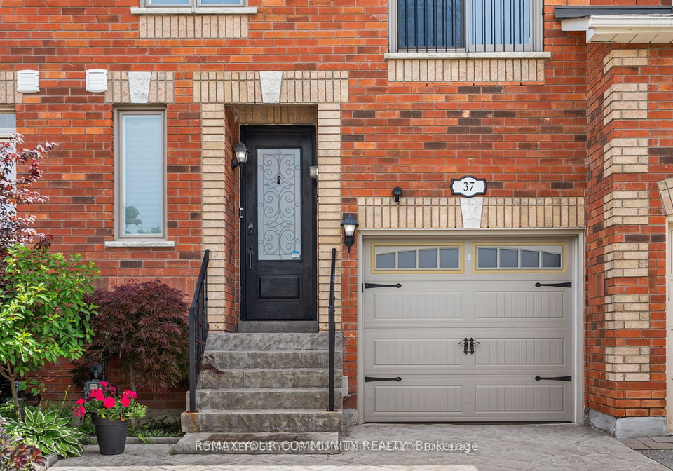 37-copperstone-crescent-richmond-hill-ontario-n13533214