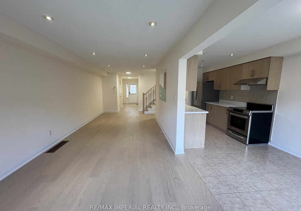 70-maffey-crescent-richmond-hill-ontario-n13533836