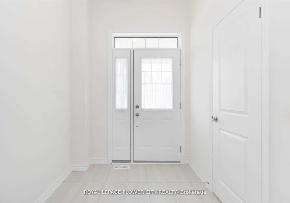 2282-grainger-loop-crescent-innisfil-ontario-n13533968