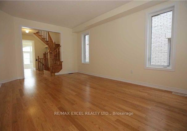 48-falconridge-terrace-east-gwillimbury-ontario-n13533990