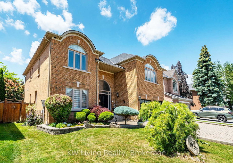 76-silver-rose-crescent-markham-ontario-n13534126