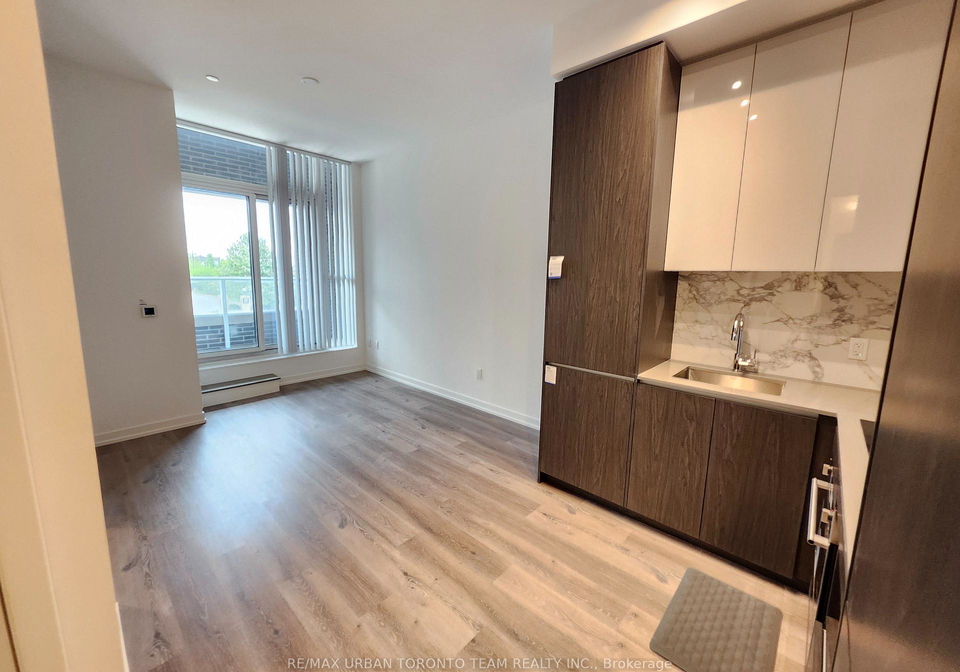 28-interchange-way-vaughan-ontario-n13534310
