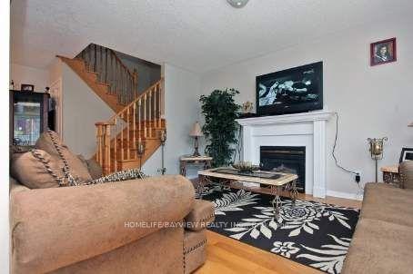 211-drummondmain-second-floor-drive-vaughan-ontario-n13534394