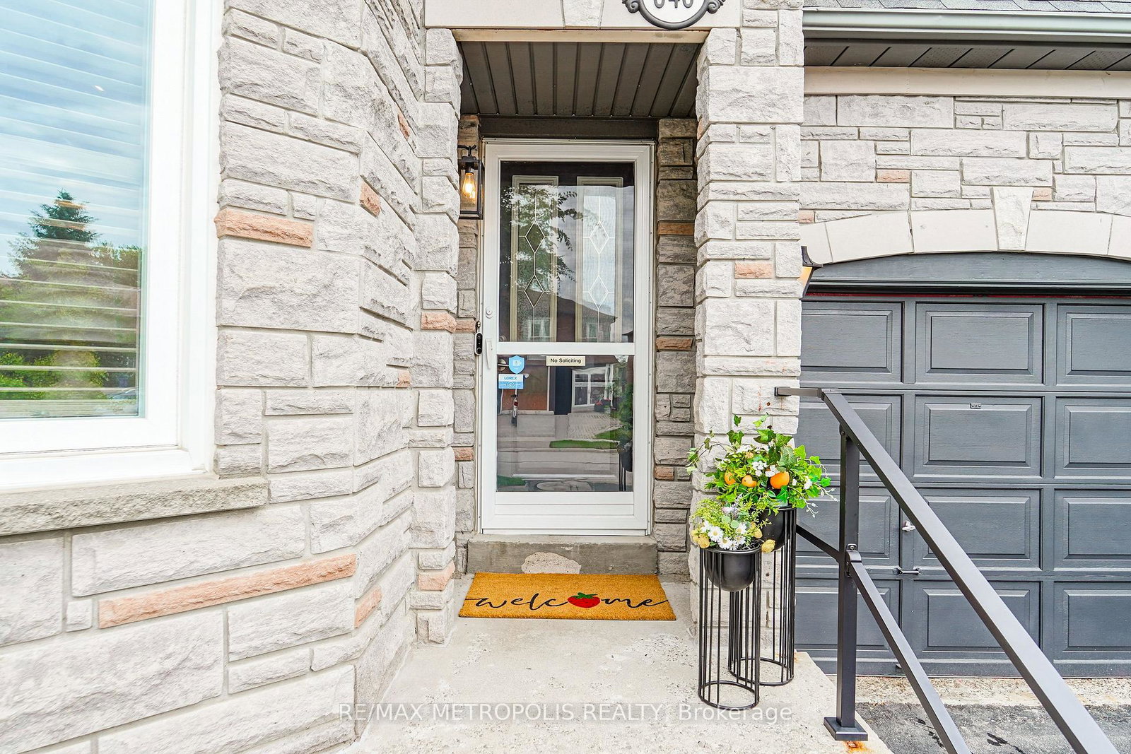 646-walpole-crescent-newmarket-ontario-n13534906