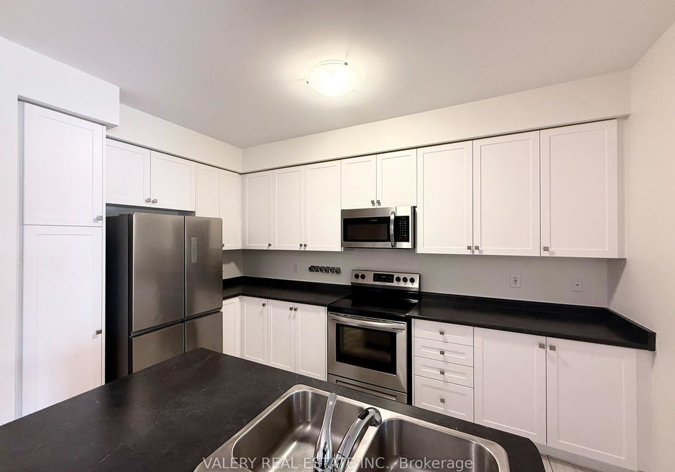 137-bravo-lane-newmarket-ontario-n13535232