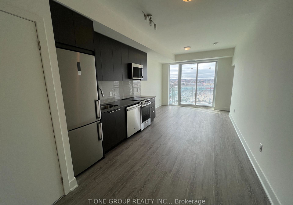 185-deerfield-road-newmarket-ontario-n13535310