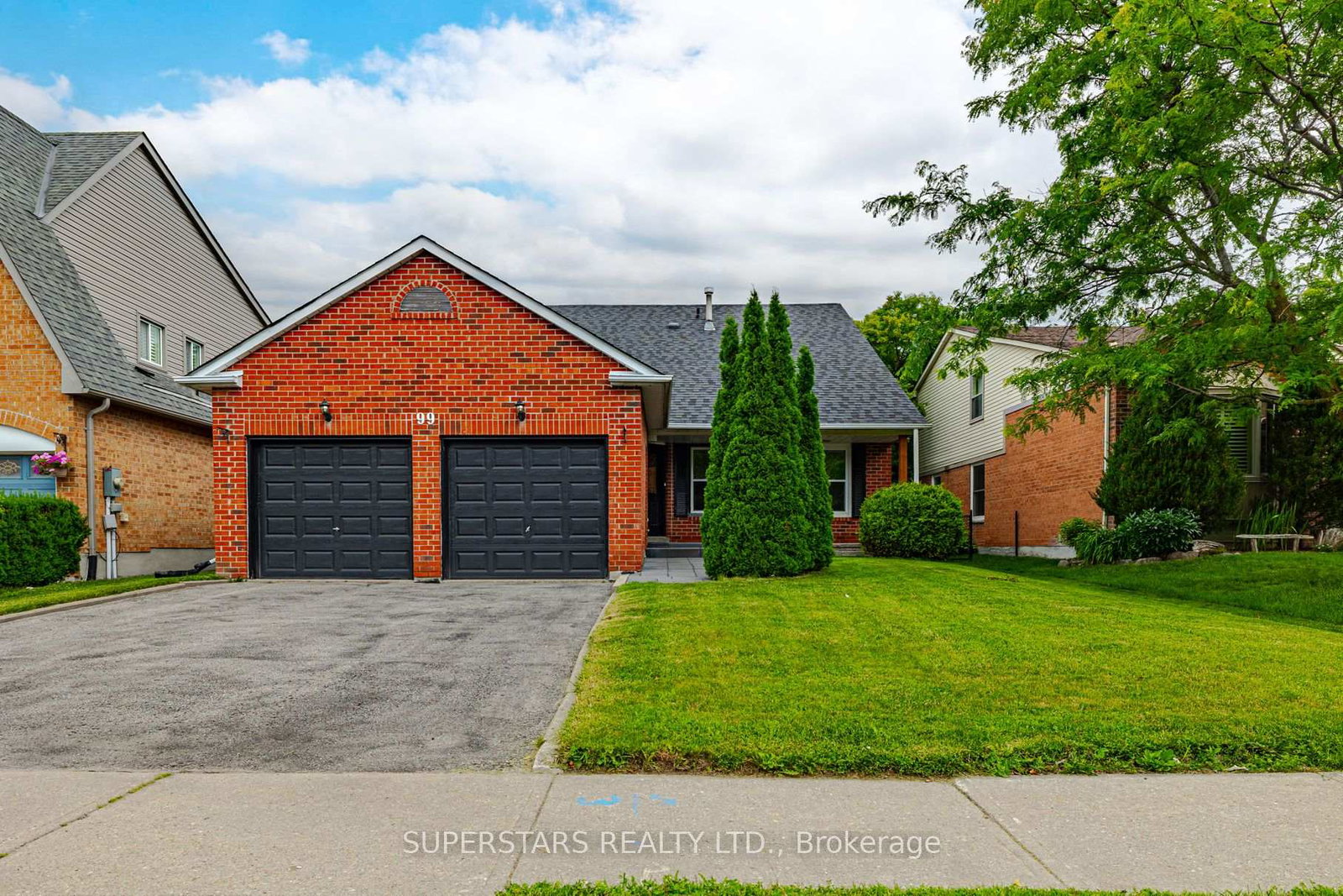 99-peevers-crescent-newmarket-ontario-n13535510