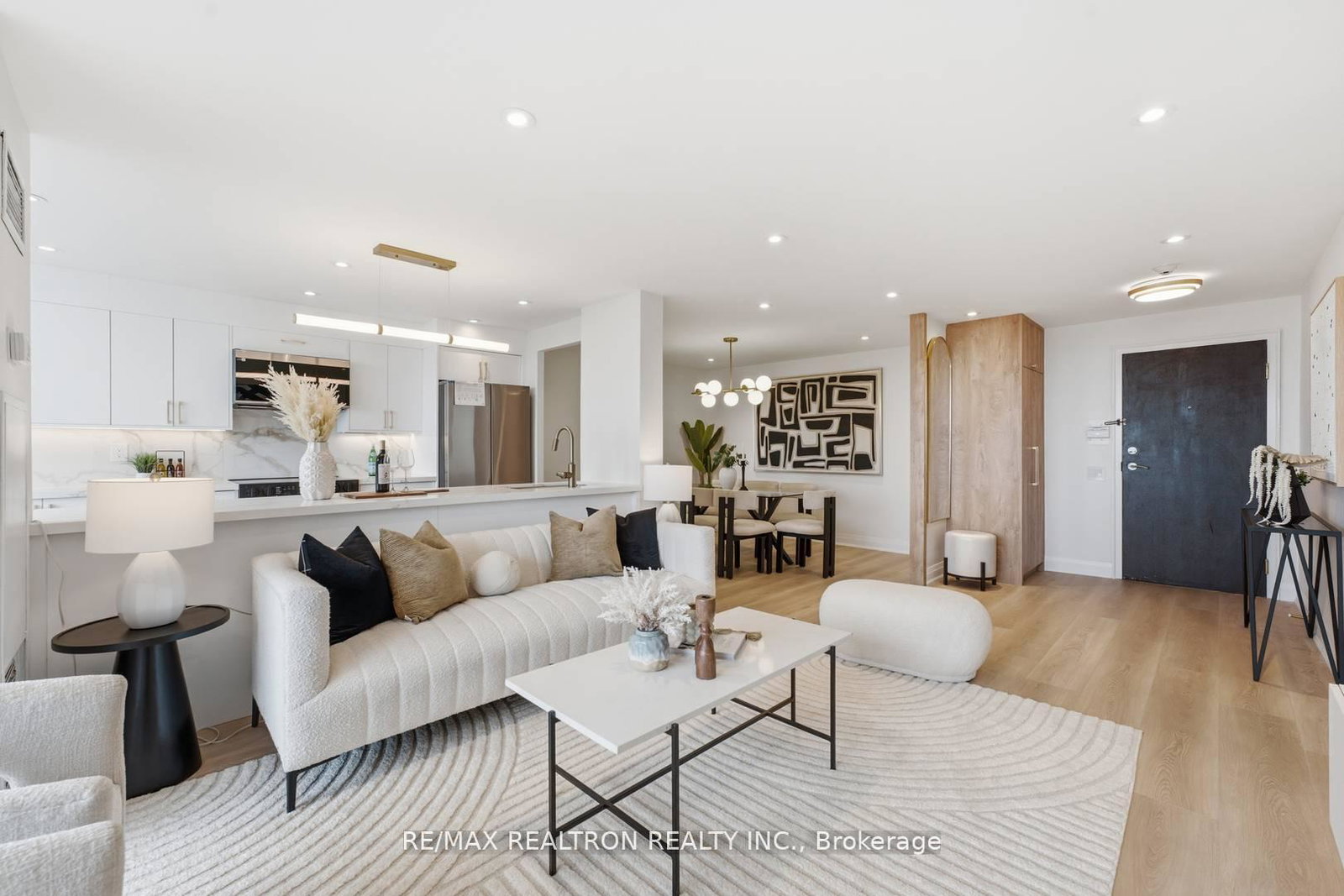 110-n-promenade-circle-e-vaughan-ontario-n13535528
