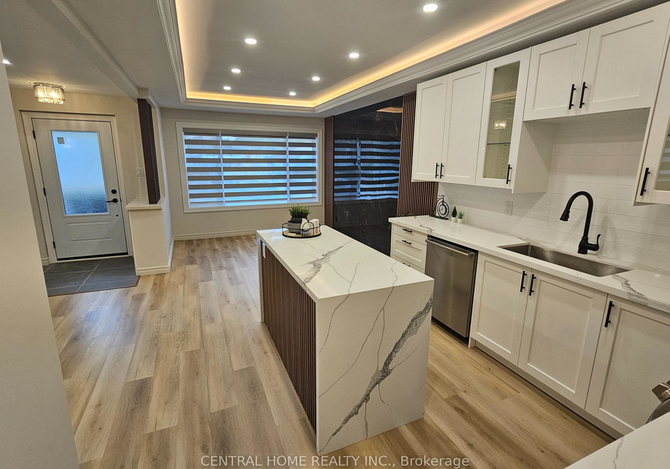 137-willow-lane-newmarket-ontario-n13535998