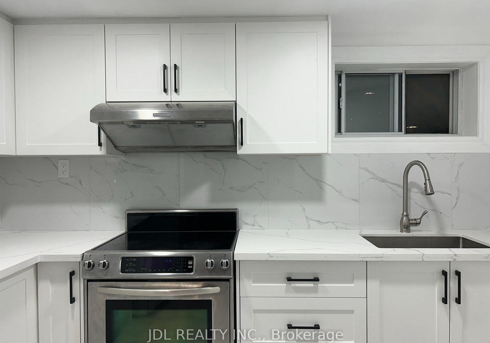 110-robinson-st-street-markham-ontario-n13536232