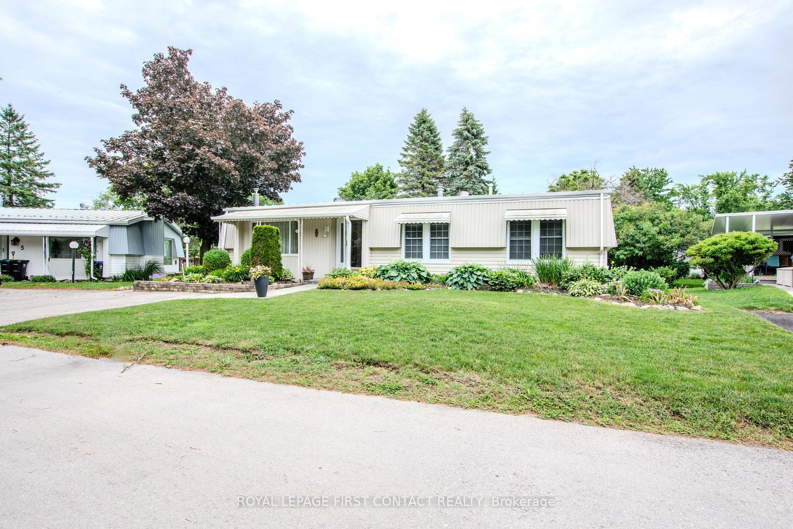 3-honeysuckle-lane-innisfil-ontario-n13536418