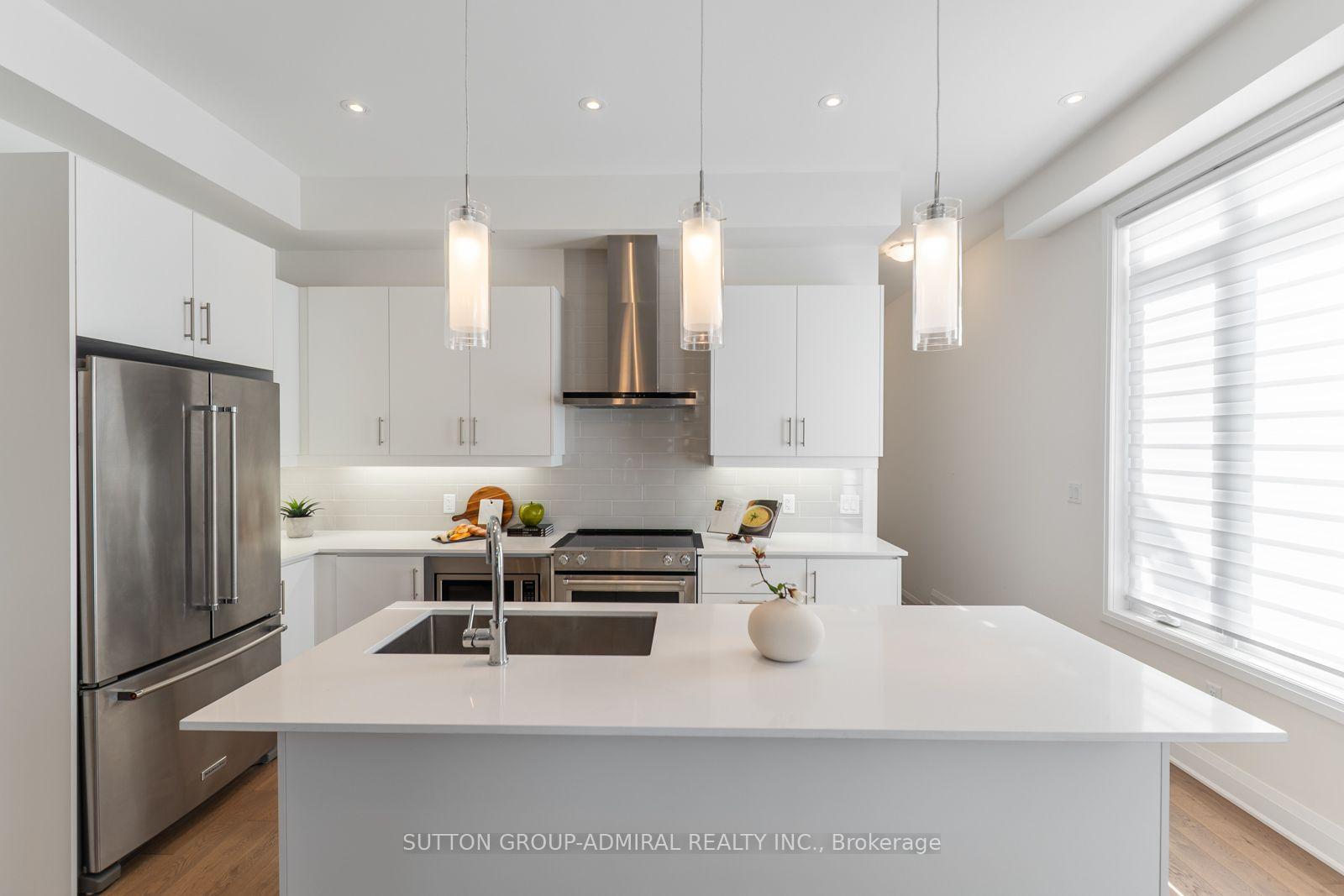 2-lois-torrance-trail-uxbridge-ontario-n13536868